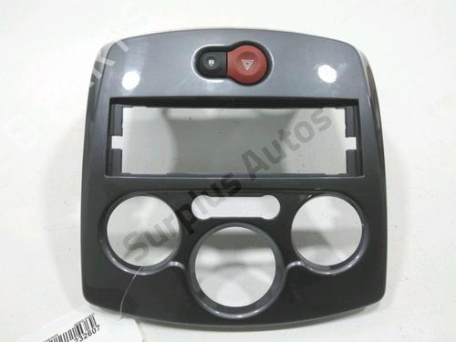 Middle console RENAULT CLIO III (BR0/1, CR0/1) 1.5 dCi | BP30991892I22 - Image 2