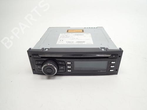 Used Radio Radio 30991931 30991931