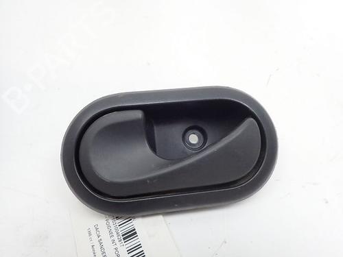 Used Front left interior door handle DACIA SANDERO 1.4 MPI LPG (72 hp) 30996352