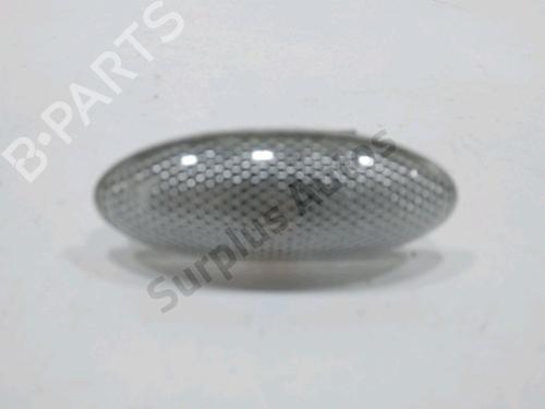 Used Right side indicator TOYOTA YARIS (_P9_) 1.3 VVT-i (SCP90_, SCP90R) (87 hp) 31005472