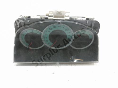 Used Instrument cluster TOYOTA COROLLA Verso (ZER_, ZZE12_, R1_) 2.2 D-4D (AUR10_, AUR10R) (136 hp) 30991225