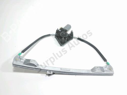 Rudehejsemekanisme ventre foran RENAULT CLIO II (BB_, CB_) 1.2 (BB0A, BB0F, BB10, BB1K, BB28, BB2D, BB2H, CB0A,... (58 hp) 28241717
