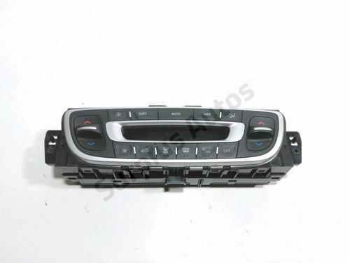 climate-control-renault-megane-iii-hatchback-bz01_-b3_-2008-32279673 main image