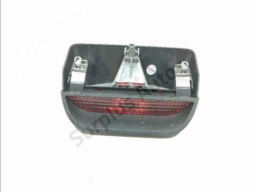 Used Third brake light DACIA DUSTER (HS_) 1.5 dCi (HSMC) (107 hp) 32311422