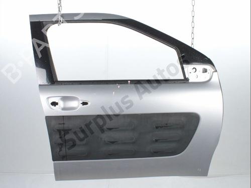 Used Right front door Right front door 38345579 38345579