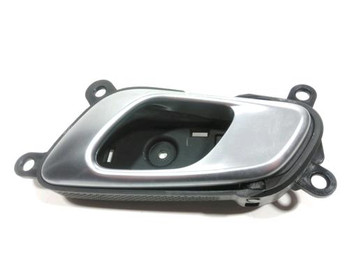 front-left-interior-door-handle-kia-proceed-cd-2018-28243144 main image
