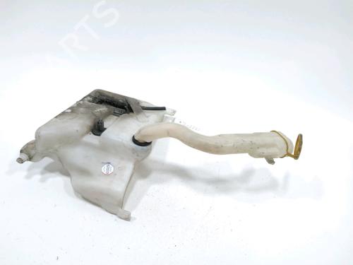 Used Windscreen washer tank MERCEDES-BENZ C-CLASS Coupe (CL203) C 220 CDI (203.708) (150 hp) 31008796