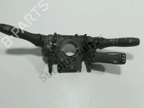 steering-wheel-controls-renault-clio-v-b7_-2019-40059382 main image