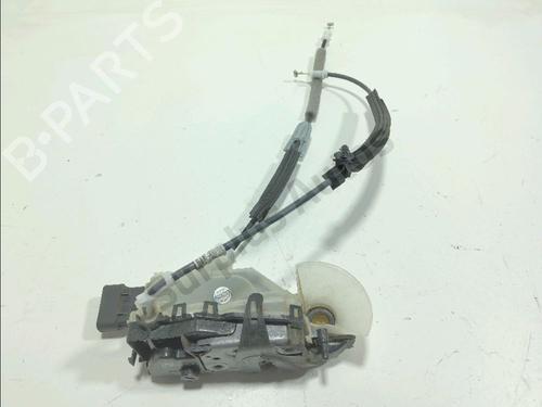front-left-lock-ds-ds-3-ds-3-crossback-ur_-uc_-uj_-2018-37712145 main image