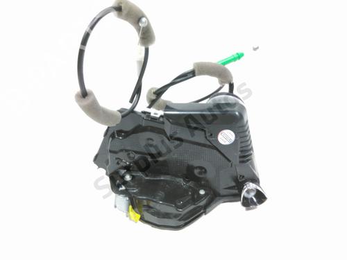 front-left-lock-toyota-yaris-cross-mxp_-2020-32356422 main image