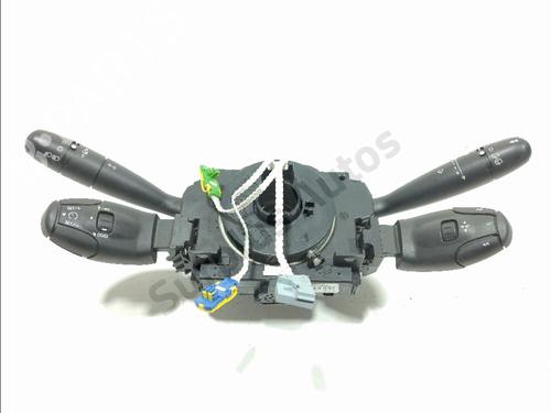 steering-wheel-controls-peugeot-307-3ac-2000-2001-2002-2003-2004-2005-2006-2007-2008-2009-2010-2011-2012-36068757 main image