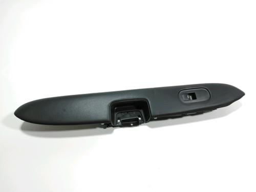 right-front-window-switch-honda-hr-v-ru-2014-28238633 main image