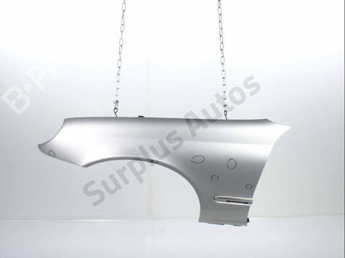 Used Left front fenders MERCEDES-BENZ C-CLASS (W203) C 220 CDI (203.008) (150 hp) 28236201