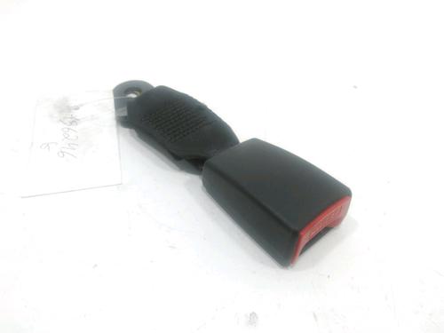 Used Seat buckle NISSAN MICRA III (K12) 1.2 16V (80 hp) 30992678