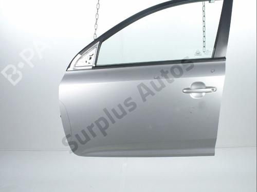 Used Left front door Left front door 37775670 37775670