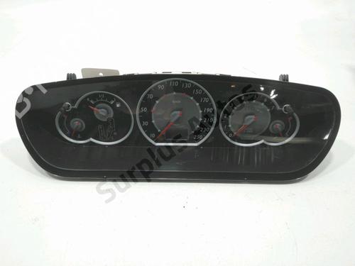 Used Instrument cluster CITROËN C5 II (RC_) 2.0 16V (RCRFJB, RCRFJC) (140 hp) 30991650