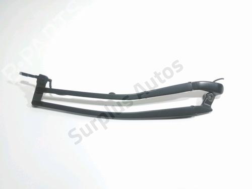Used Front windshield wiper arm PEUGEOT ION Electric (64 hp) 28271899