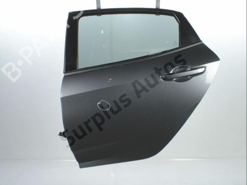 Used Left rear door Left rear door 37780352 37780352