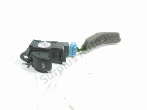 Used Right front window switch VOLVO V60 I (155) D4 (181 hp) 28238734