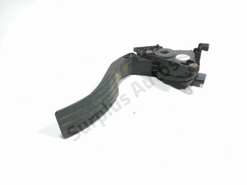 Used Pedal Pedal RENAULT CLIO IV (BH_) 1.5 dCi 75 (75 hp) 40464369 40464369
