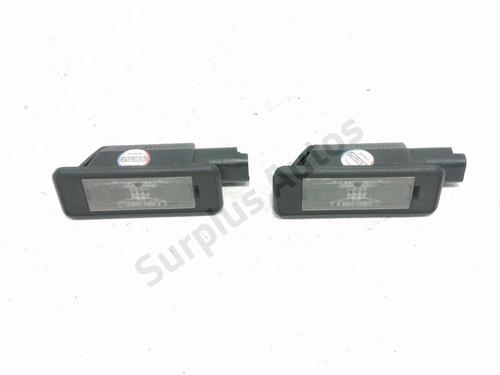 Luz matrícula Luz matrícula PEUGEOT 2008 I (CU_) 1.6 HDi (92 hp) 39707270 39707270