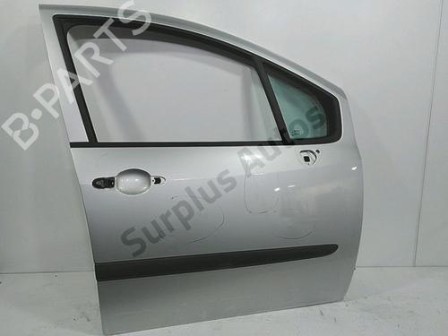Used Right front door Right front door RENAULT MODUS / GRAND MODUS (F/JP0_) 1.5 dCi 75 (75 hp) 40252095 40252095