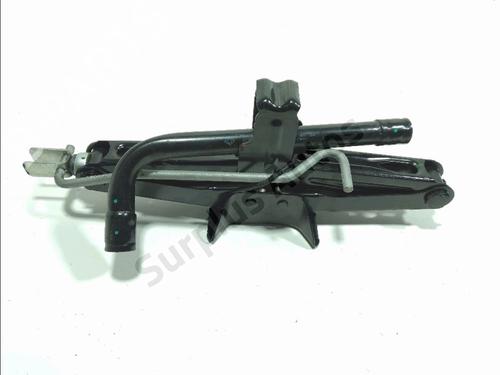 andre-dacia-duster-hs_-2010-2011-2012-2013-2014-2015-2016-2017-2018-32260725 main image