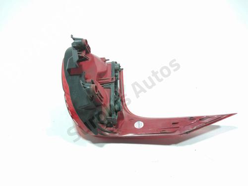 Right taillight PEUGEOT 5008 (0U_, 0E_) 1.6 HDi | BP32461105C35
