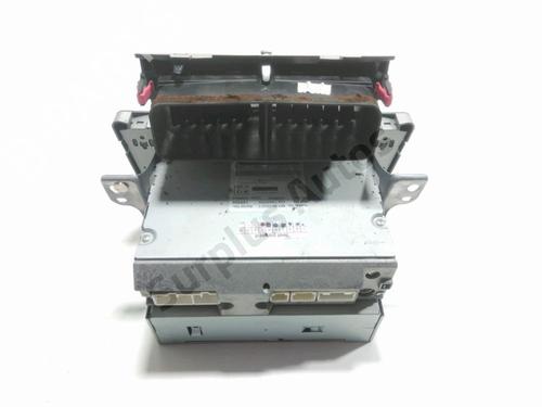Radio TOYOTA YARIS (_P9_) 1.4 D-4D (NLP90_, NLP90R) | BP30828565E6