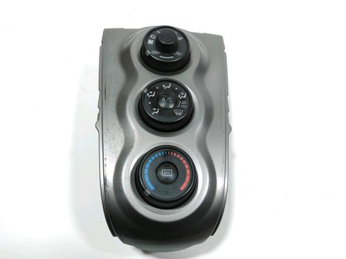 Used Climate control Climate control 28227640 28227640