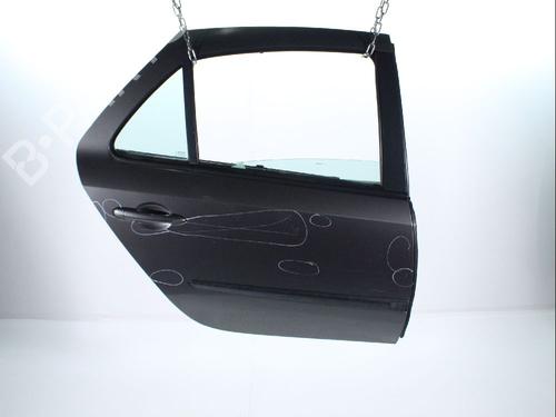 Used Right rear door RENAULT LAGUNA II (BG0/1_) 1.9 dCi (BG08, BG0G) (120 hp) 28252892