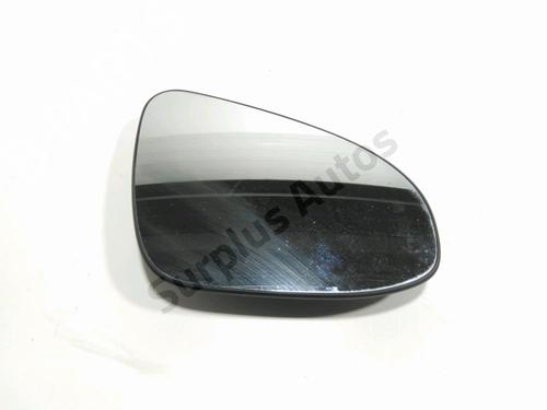 Used Right mirror glass Right mirror glass 37773317 37773317