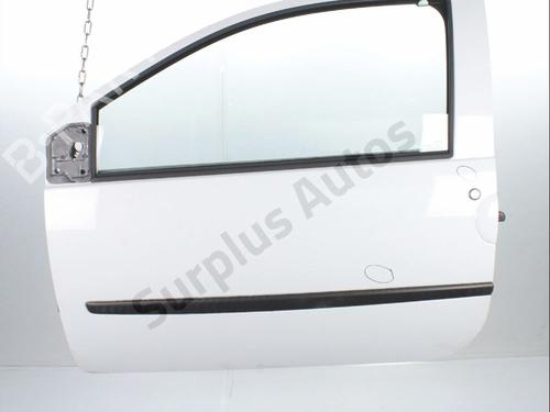 Used Left front door Left front door 36796476 36796476