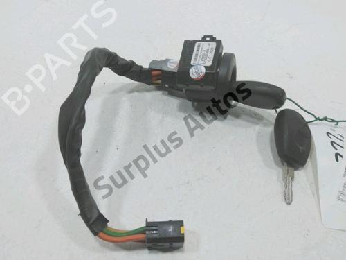 Used Ignition barrel DACIA SANDERO 1.2 16V (75 hp) 30987300