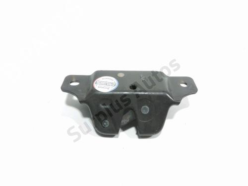 Used Tailgate lock PEUGEOT 206 Hatchback (2A/C) 2.0 HDI 90 (90 hp) 31964318