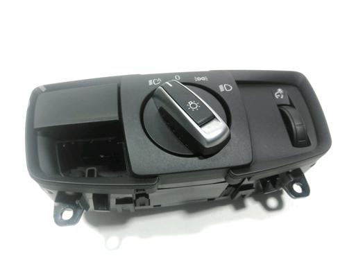 Headlight switch BMW 1 (F21) M 135 i | BP37767560I24 - Image 1