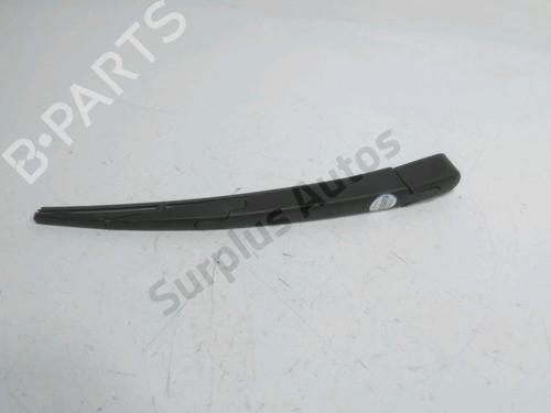 Used Rear windshield wiper arm Rear windshield wiper arm KIA PICANTO III (JA) 1.0 (67 hp) 34617453 34617453