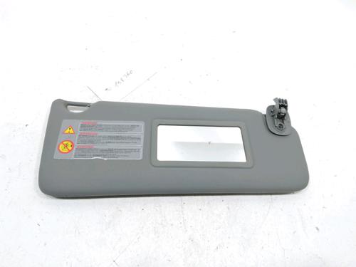 Used Right sun visor RENAULT CLIO II (BB_, CB_) 1.6 16V (BB01, BB0H, BB0T, BB14, BB1D, BB1R, BB2KL, BB3G... (107 hp) 31002657
