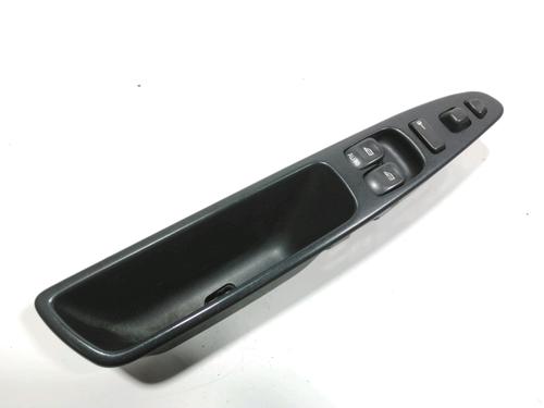 Comando specchietti Comando specchietti VOLVO V40 Estate (645) 1.9 DI (115 hp) 28239038 28239038