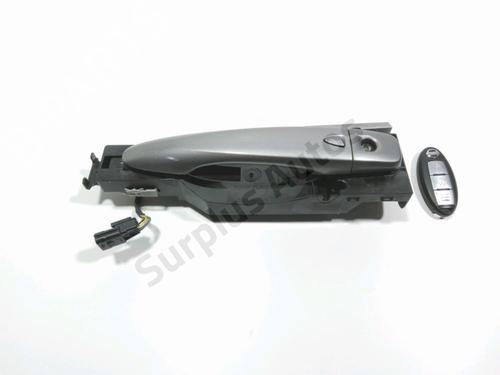 Used Front left exterior door handle NISSAN PULSAR Hatchback (C13) 1.5 dCi (110 hp) 28242426