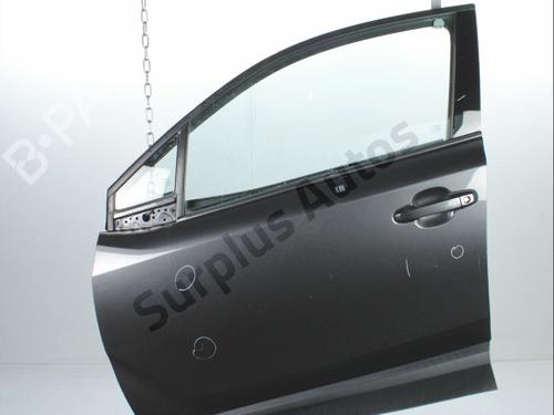 Used Left front door Left front door TOYOTA C-HR (_X1_) 1.8 Hybrid (ZYX10_, ZYX11_, ZYX10R, ZYX11R) (122 hp) 33112012 33112012