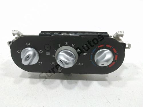 Used Climate control RENAULT TWINGO II (CN0_) 1.2 Turbo (CN0C, CN0F) (100 hp) 30988939
