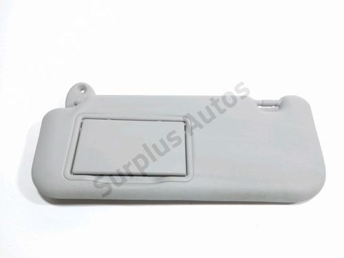 Used Left sun visor Left sun visor TOYOTA AURIS Estate (_E18_) 1.8 Hybrid (ZWE186_, ZWE186R, ZWE186H) (136 hp) 33534583 33534583