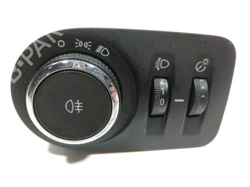 Used Headlight switch Headlight switch OPEL CORSA D (S07) 1.3 CDTI (L08, L68) (75 hp) 28229602 28229602