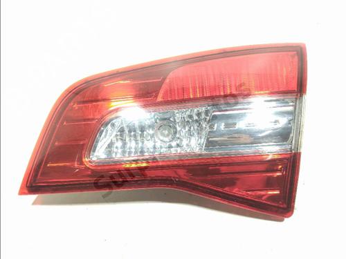 Feu de coffre droit Feu de coffre droit RENAULT KOLEOS I (HY_) 2.0 dCi 4x4 (HY0K) (150 hp) 35808352 35808352