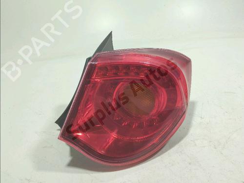 Used Right taillight Right taillight 36519447 36519447