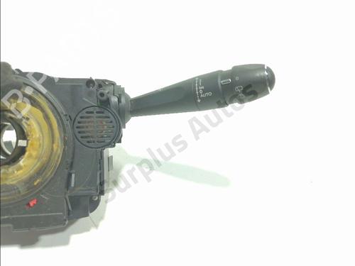 Steering wheel controls CITROËN C4 II (NC_) 1.6 HDi 90 | BP38345302E15 - Image 2