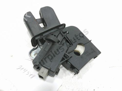Tailgate lock AUDI A4 B8 (8K2) 2.0 TDI | BP31001683C101