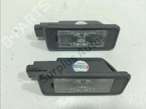 Nummerpladelys Nummerpladelys PEUGEOT 2008 I (CU_) 1.6 HDi (92 hp) 36593535 36593535