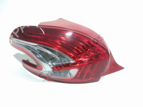 Used Left taillight PEUGEOT 208 I (CA_, CC_) 1.4 HDi (68 hp) 28270162